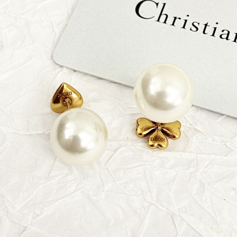 Christian Dior Earrings